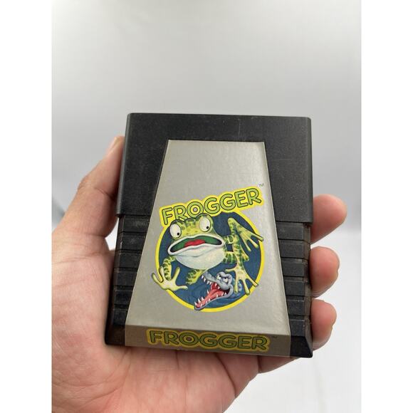 ORIGINAL 1982 Atari 2600 Frogger With Original Box - Picture 4 of 11